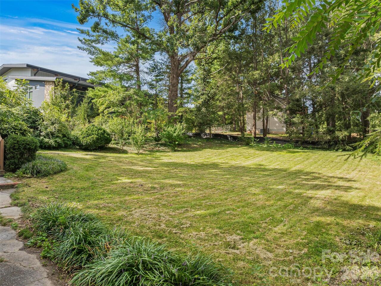 Listing Photo 28
