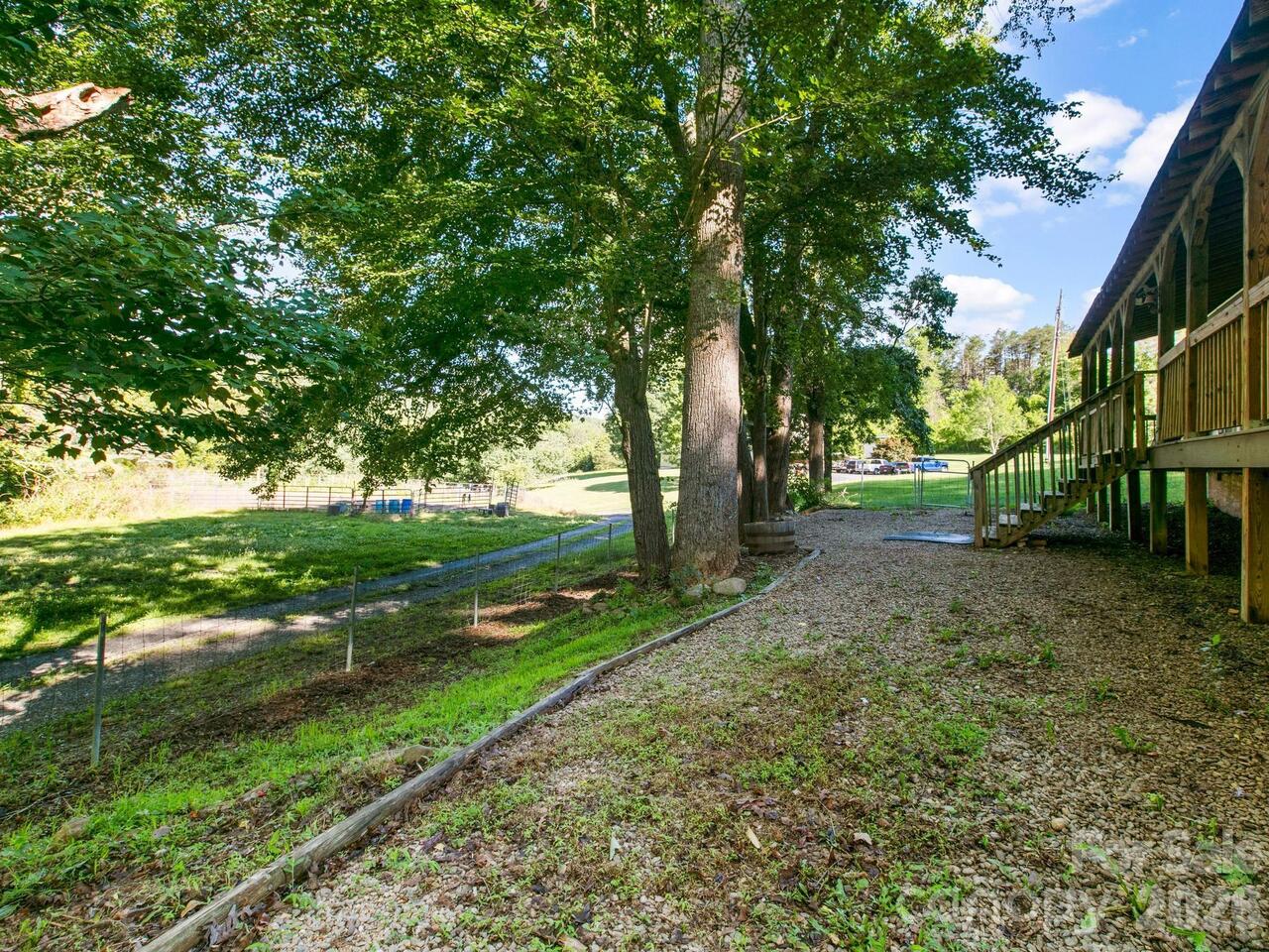 Listing Photo 27