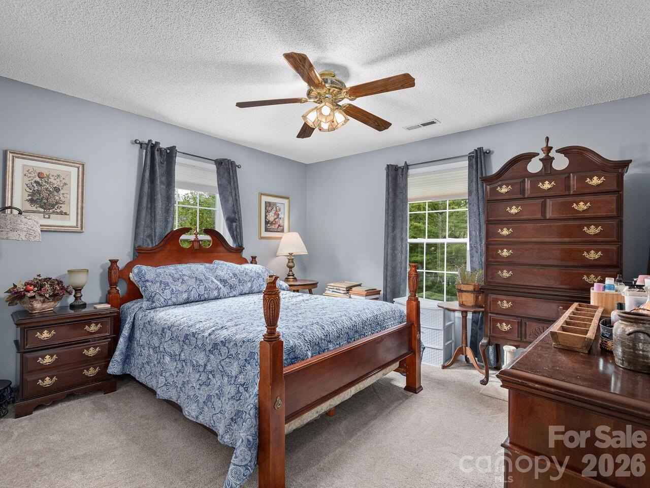 Listing Photo 14