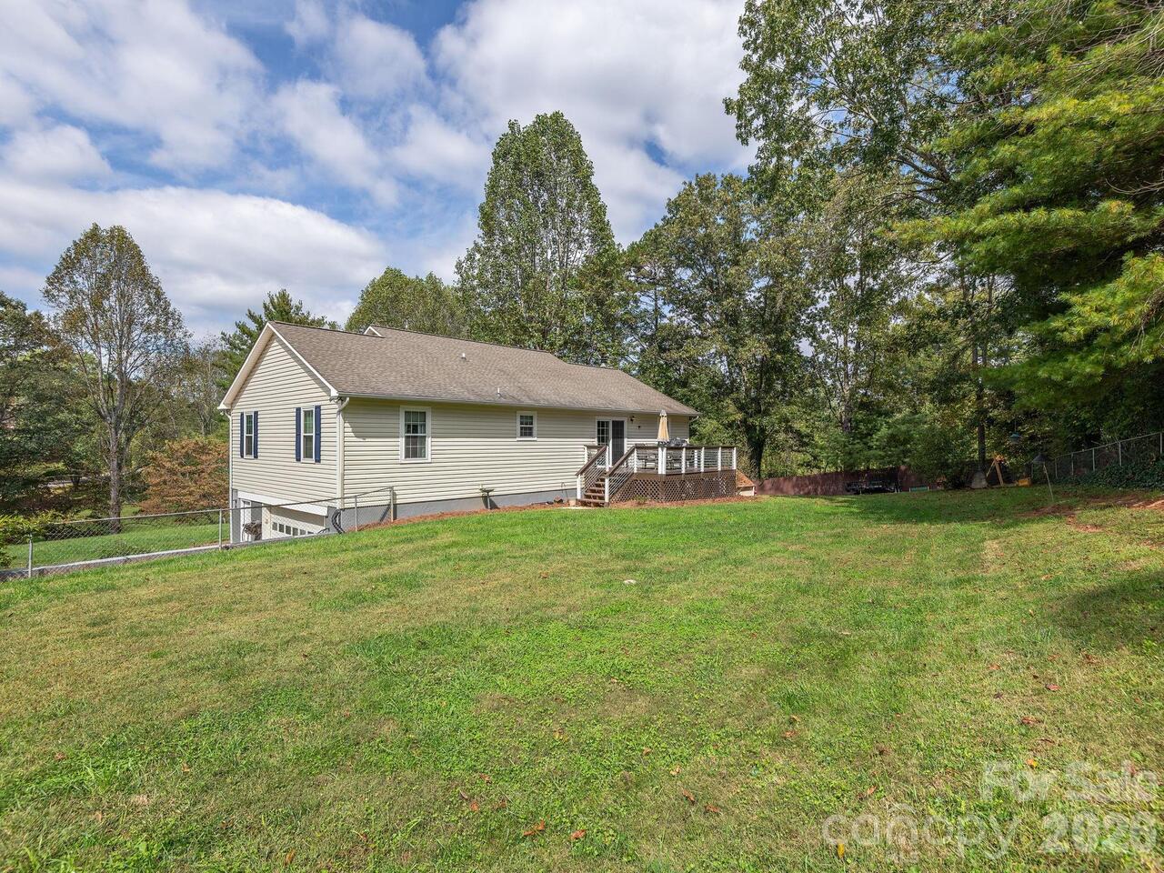 Listing Photo 22