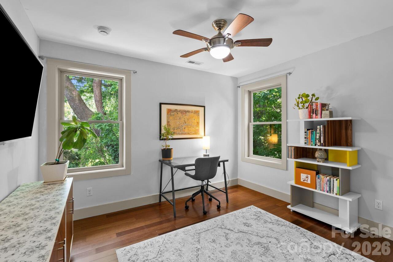 Listing Photo 19