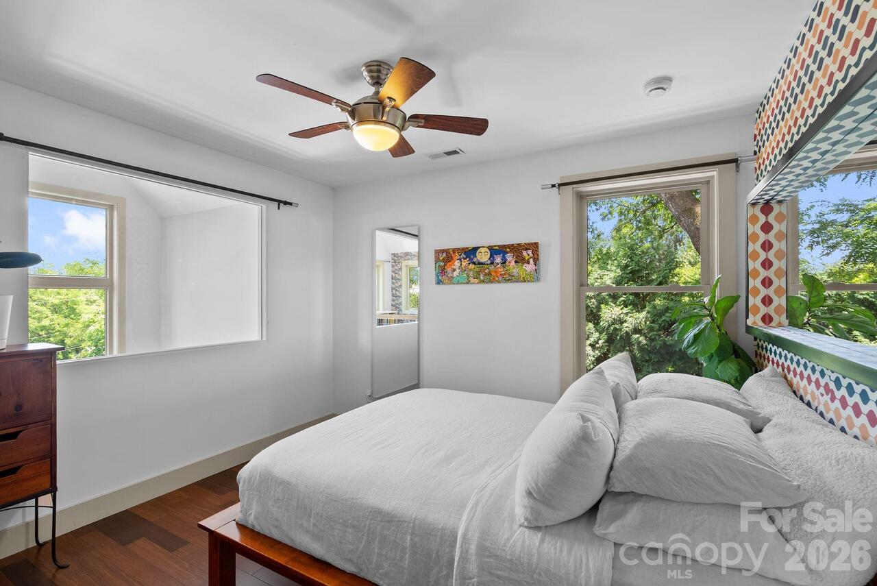 Listing Photo 25
