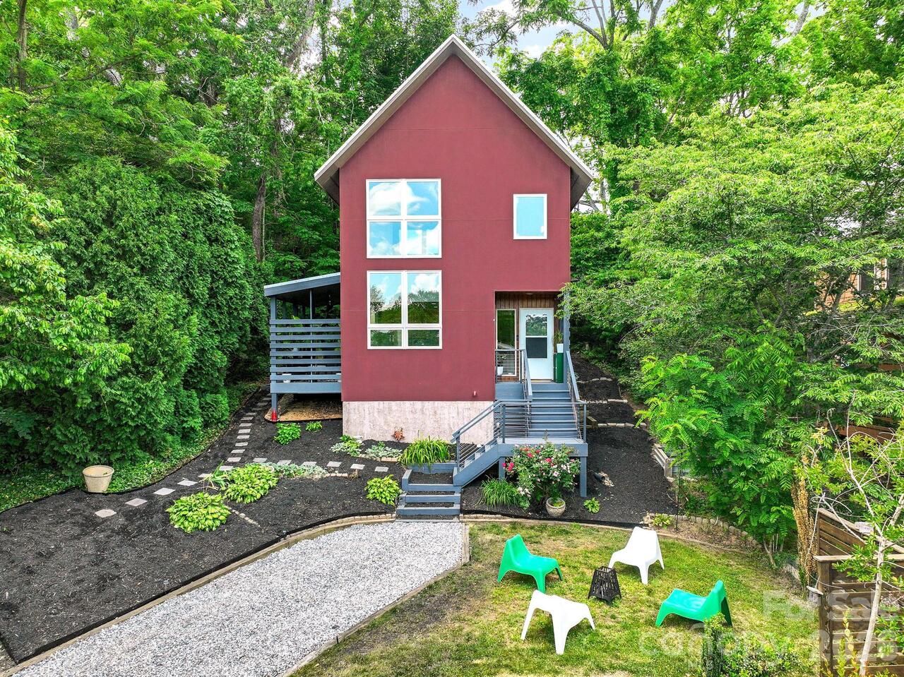 Listing Photo 32