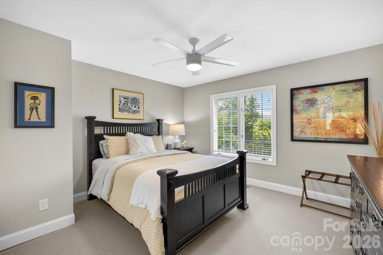 Listing Photo 32