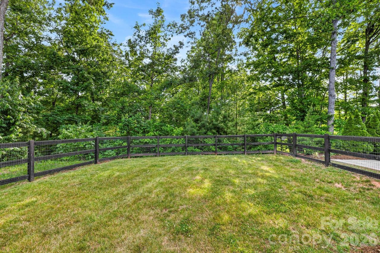 Listing Photo 44