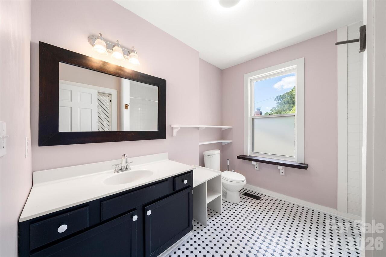 Listing Photo 18