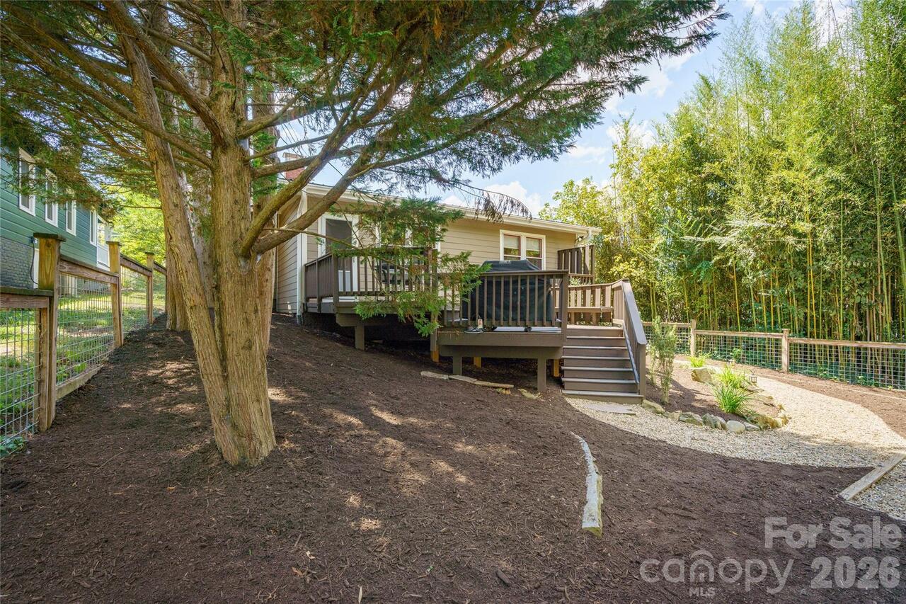 Listing Photo 29