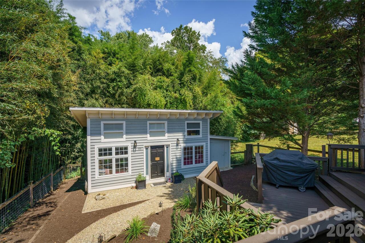 Listing Photo 32