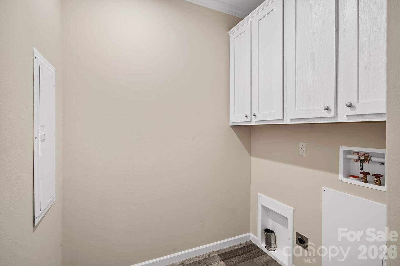 Listing Photo 19