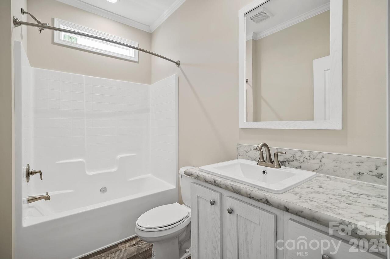 Listing Photo 22