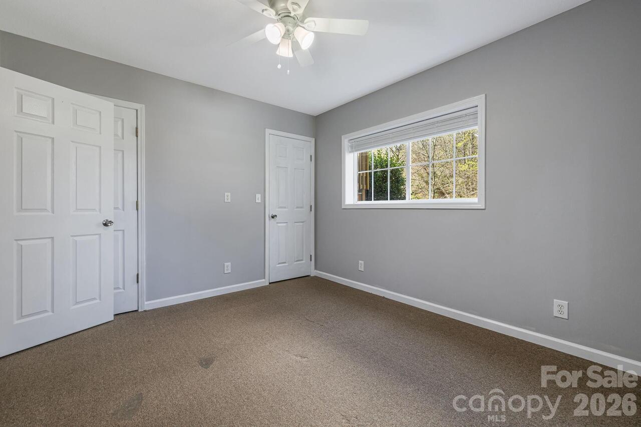 Listing Photo 27