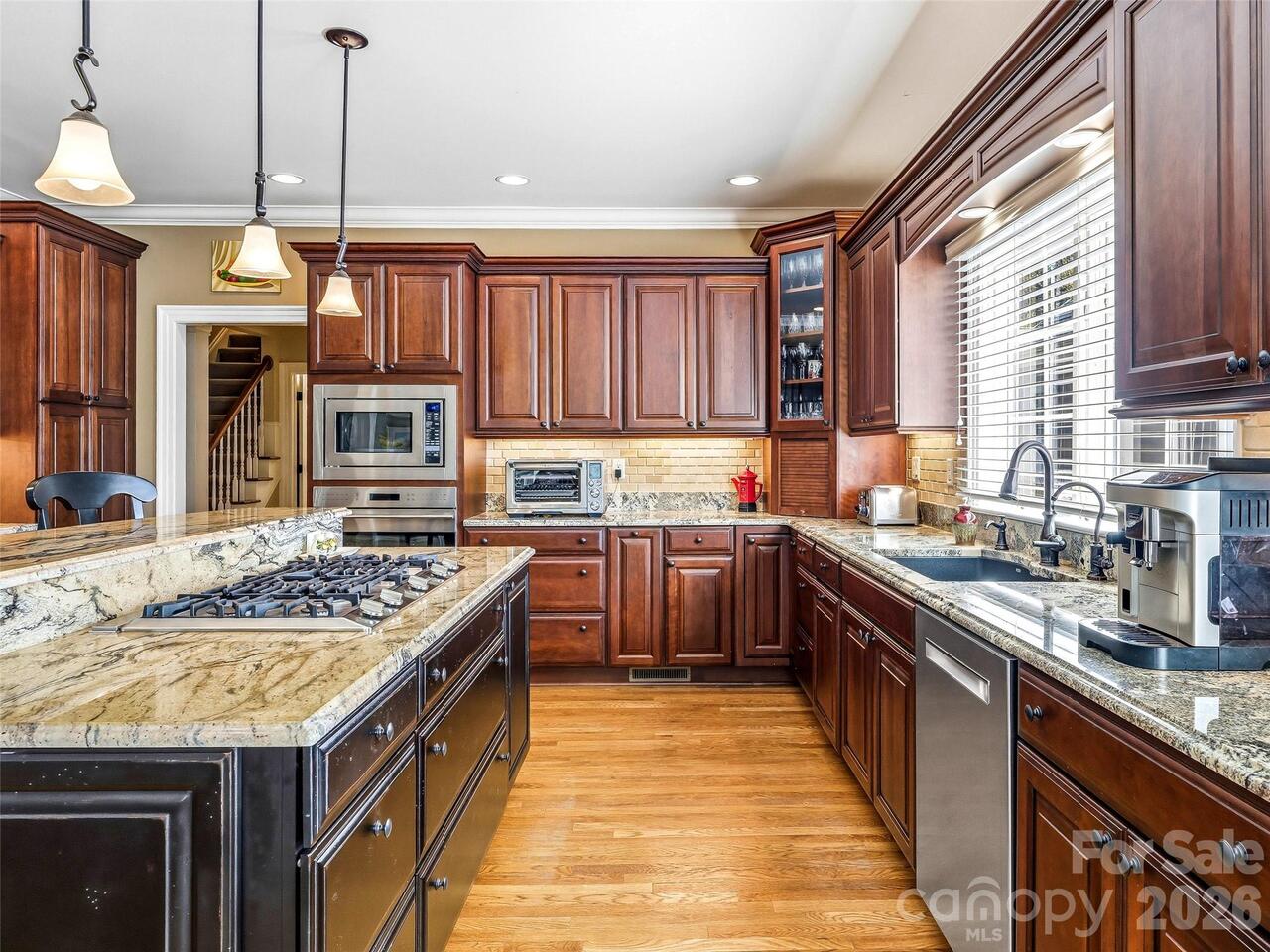 Listing Photo 15