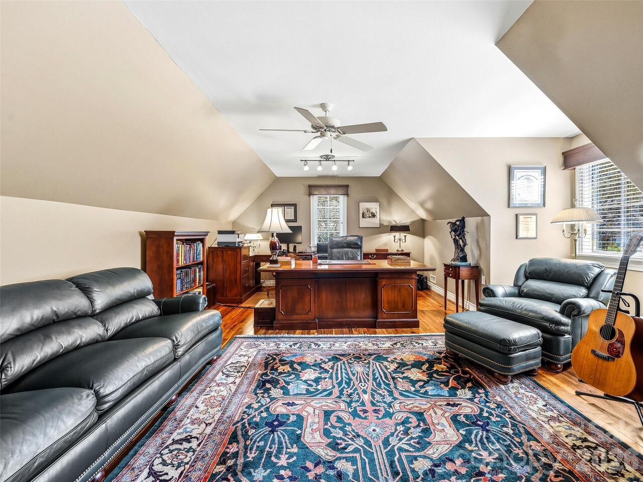 Listing Photo 32