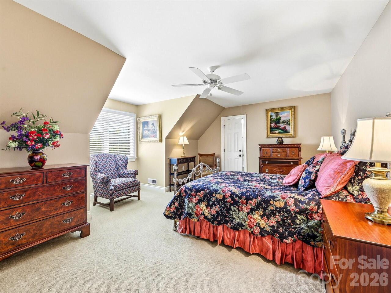 Listing Photo 34