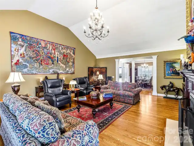 Listing Photo 13