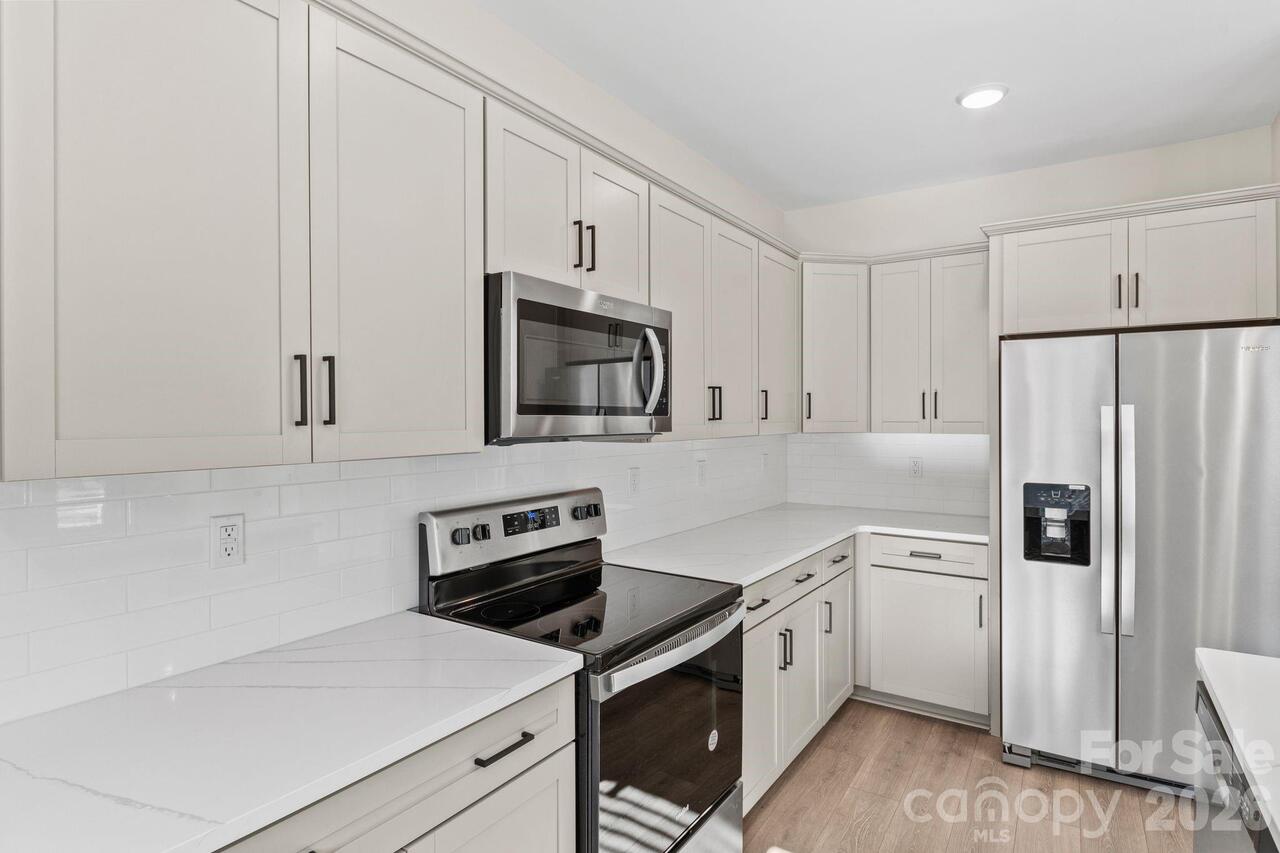 Listing Photo 13