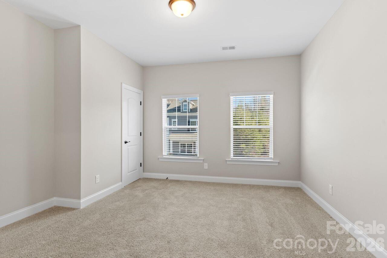 Listing Photo 26