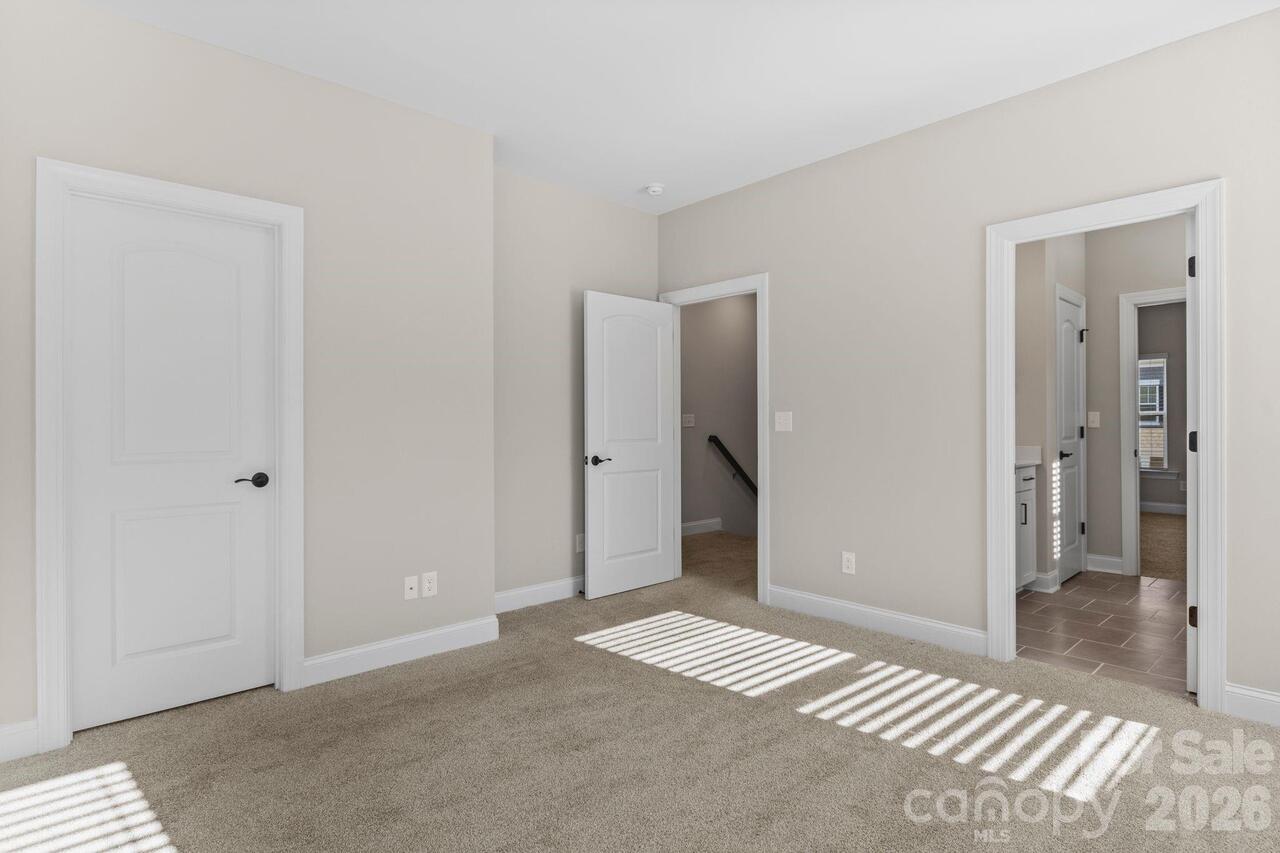 Listing Photo 32