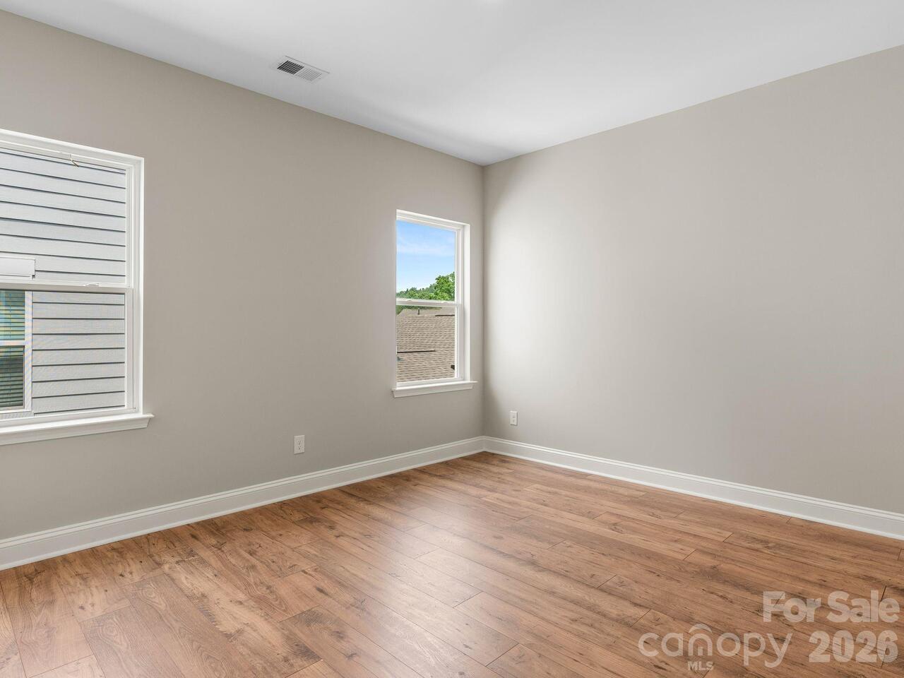Listing Photo 27