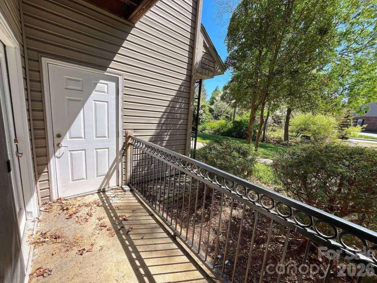 Listing Photo 19