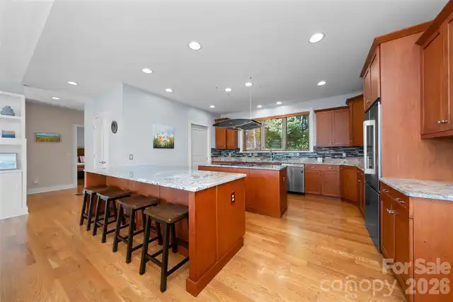 Listing Photo 13