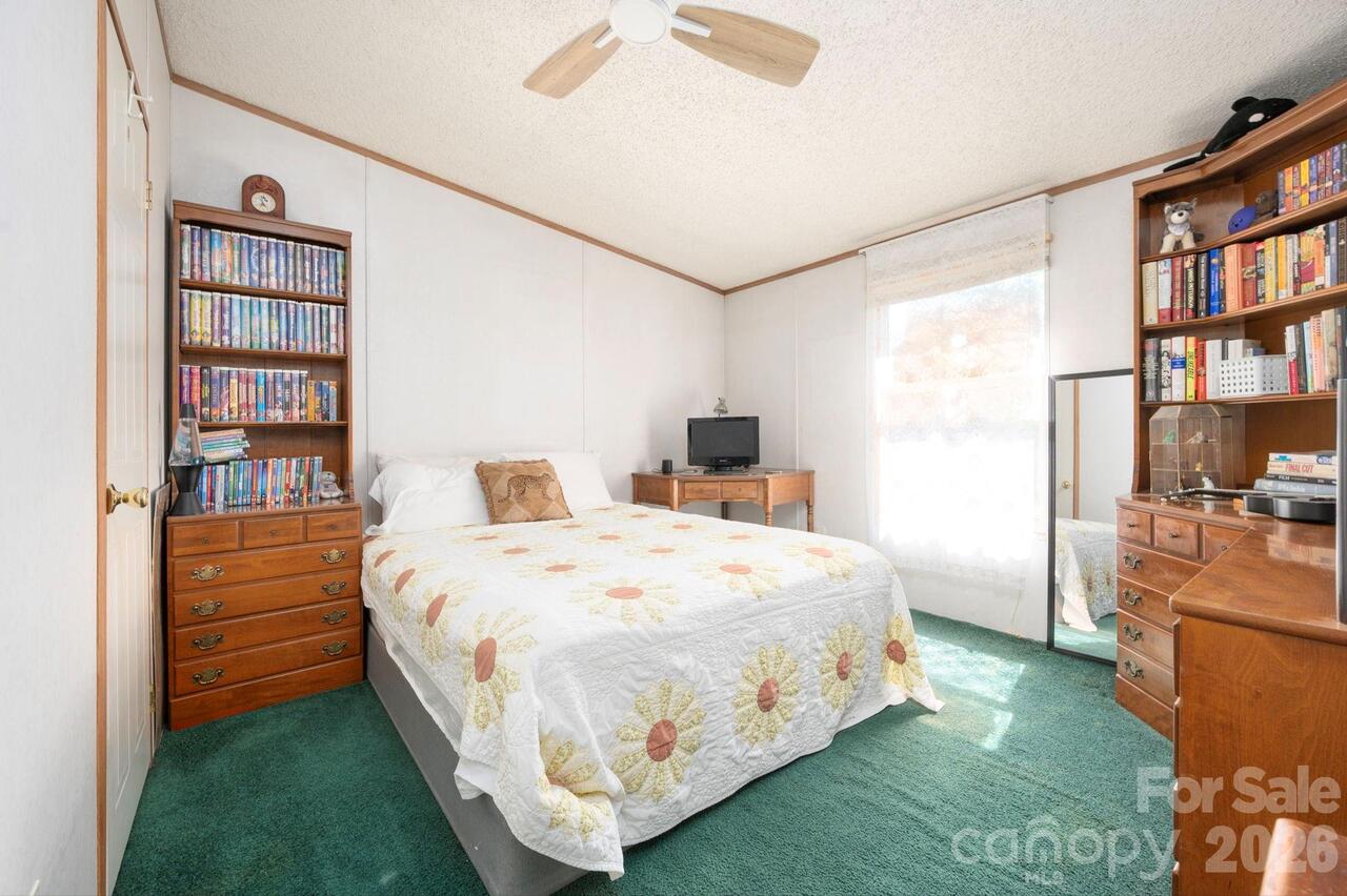 Listing Photo 24