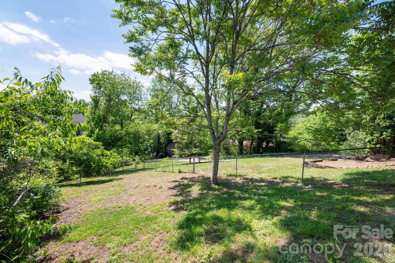 Listing Photo 28