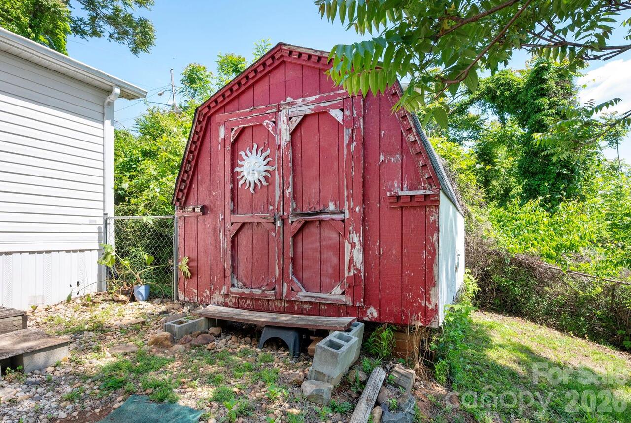 Listing Photo 32