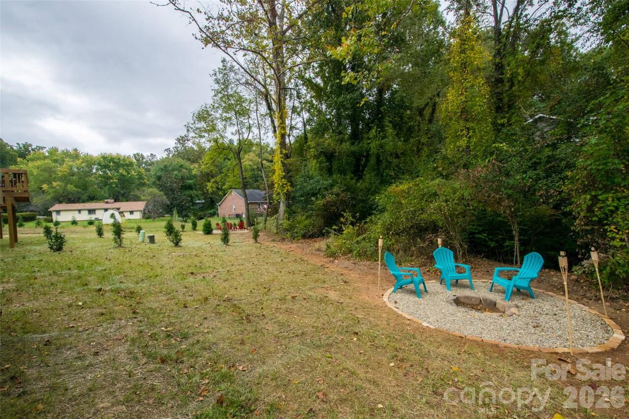 Listing Photo 14