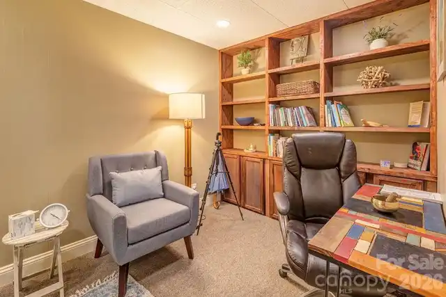 Listing Photo 19