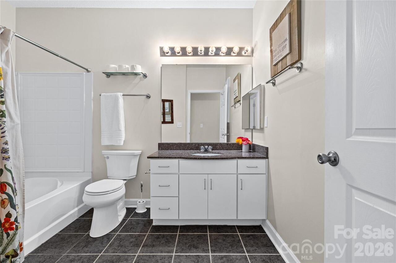 Listing Photo 28