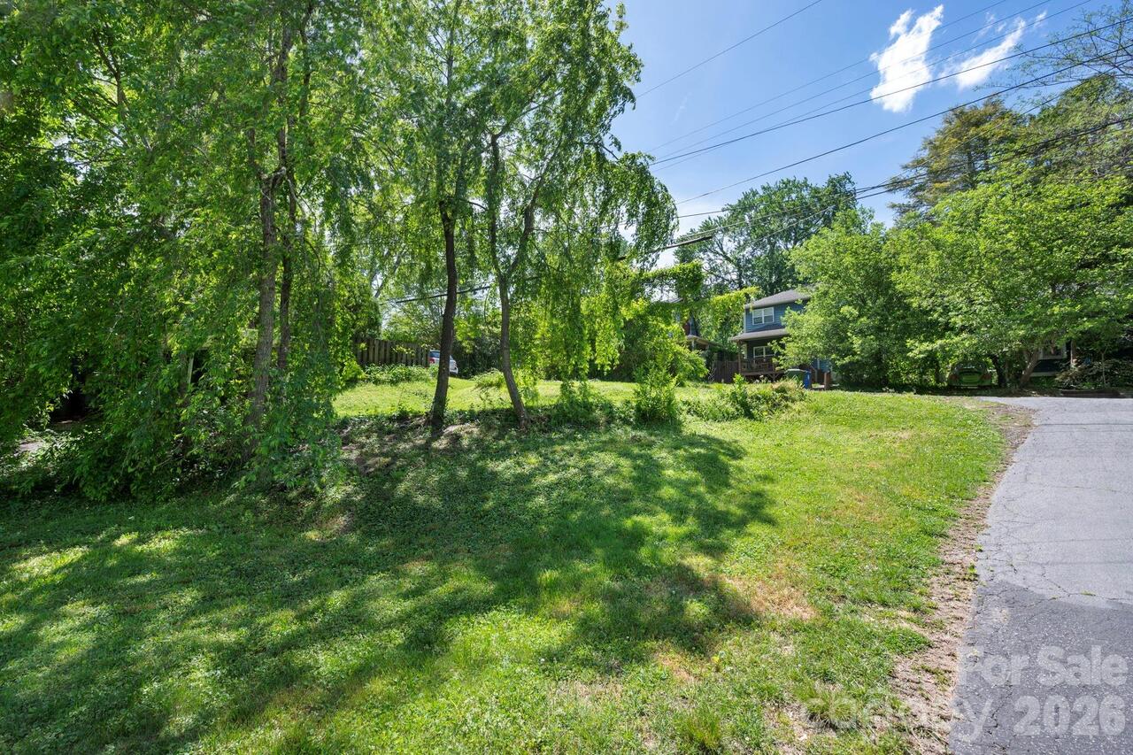 Listing Photo 8