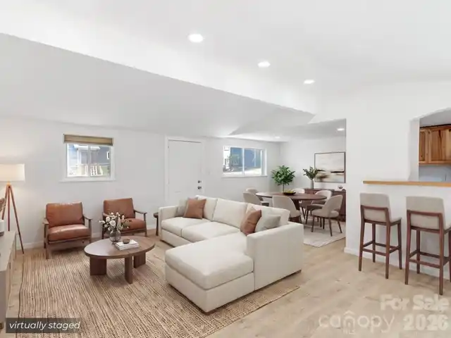 Listing Photo 6