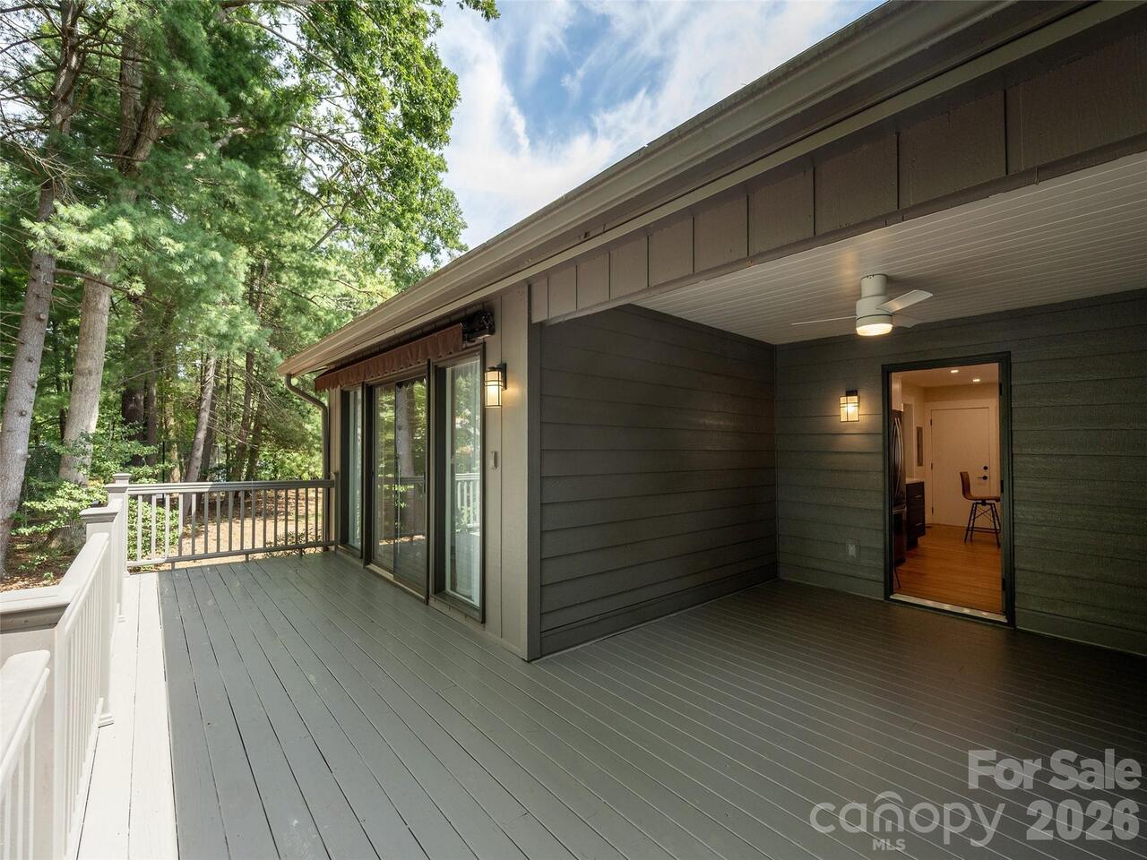 Listing Photo 8