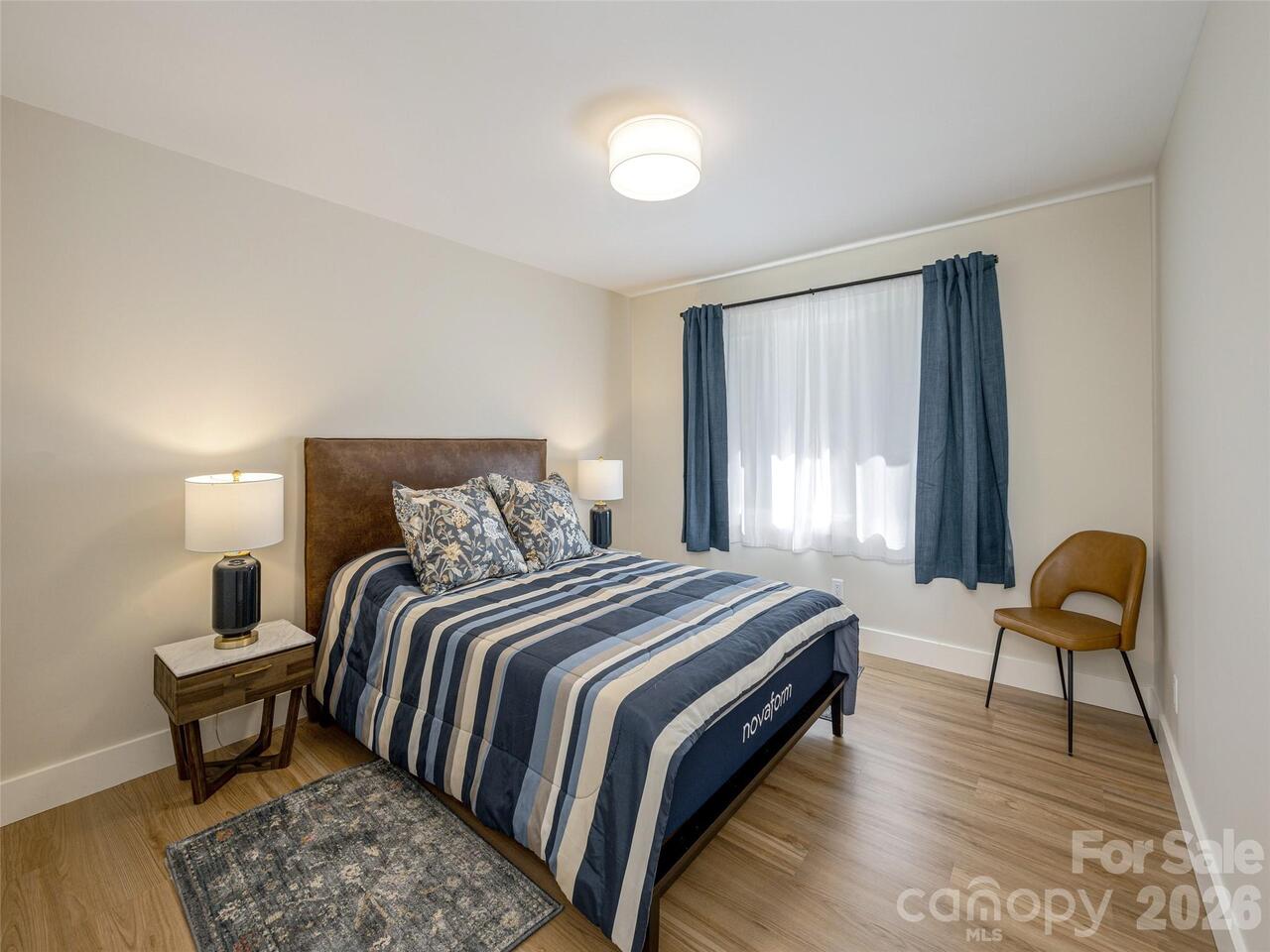 Listing Photo 17
