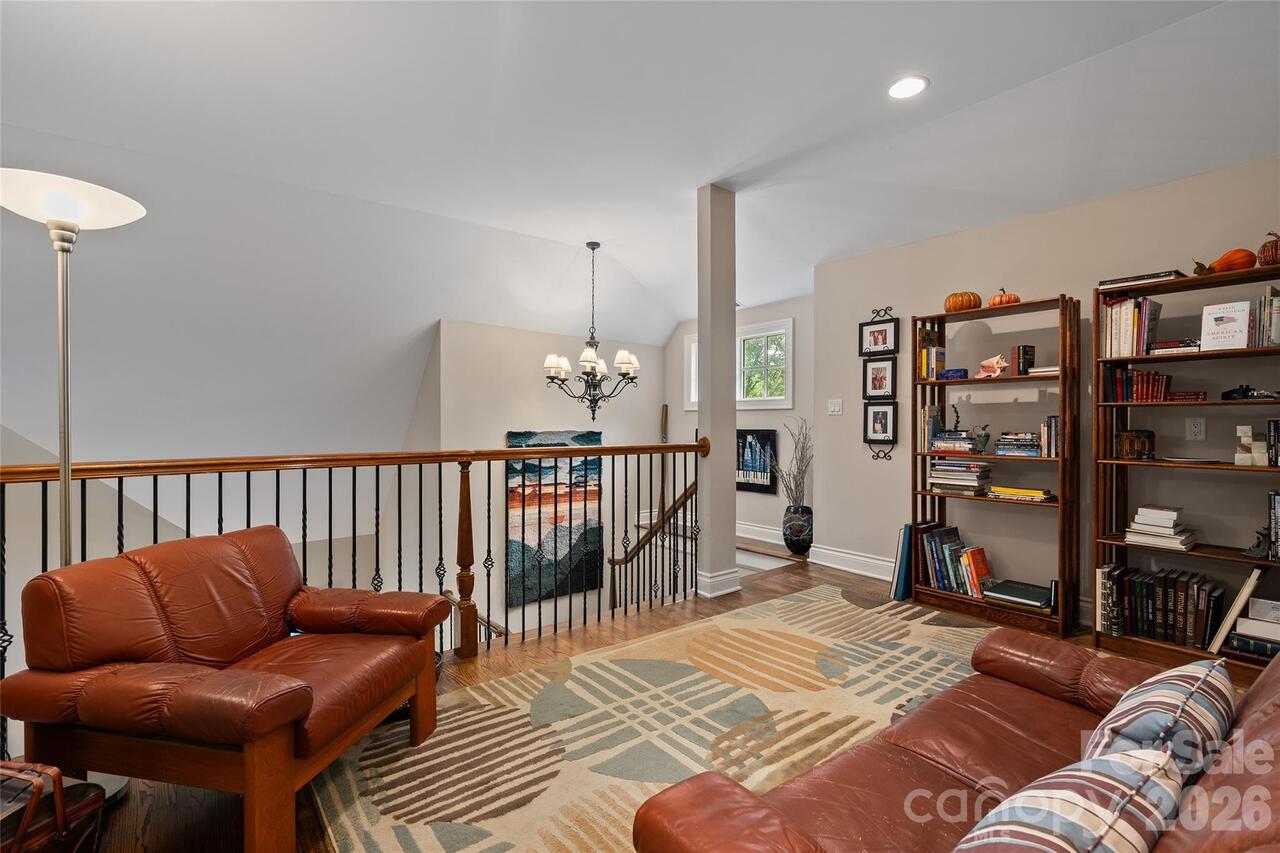 Listing Photo 29