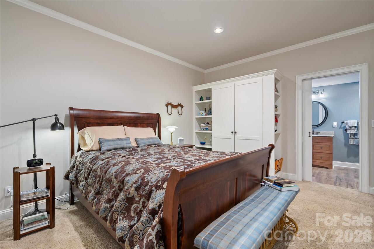 Listing Photo 38