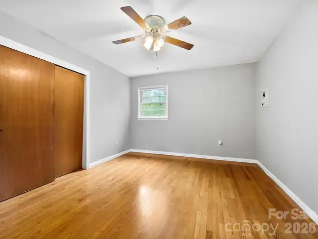 Listing Photo 19