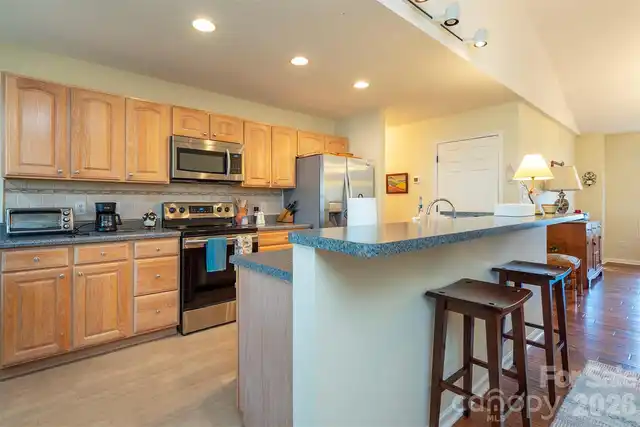 Listing Photo 13