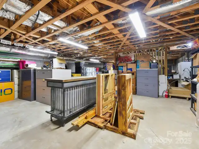 Listing Photo 25