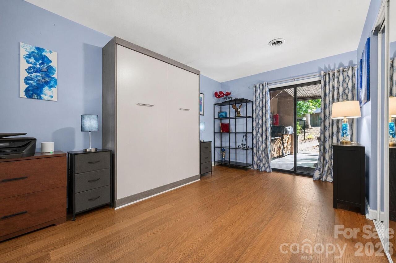 Listing Photo 25