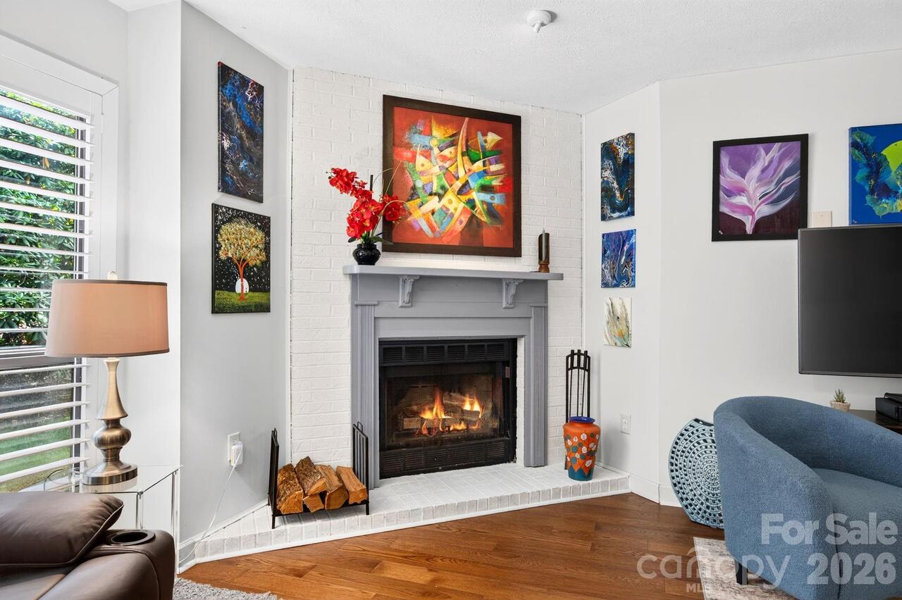 Listing Photo 23