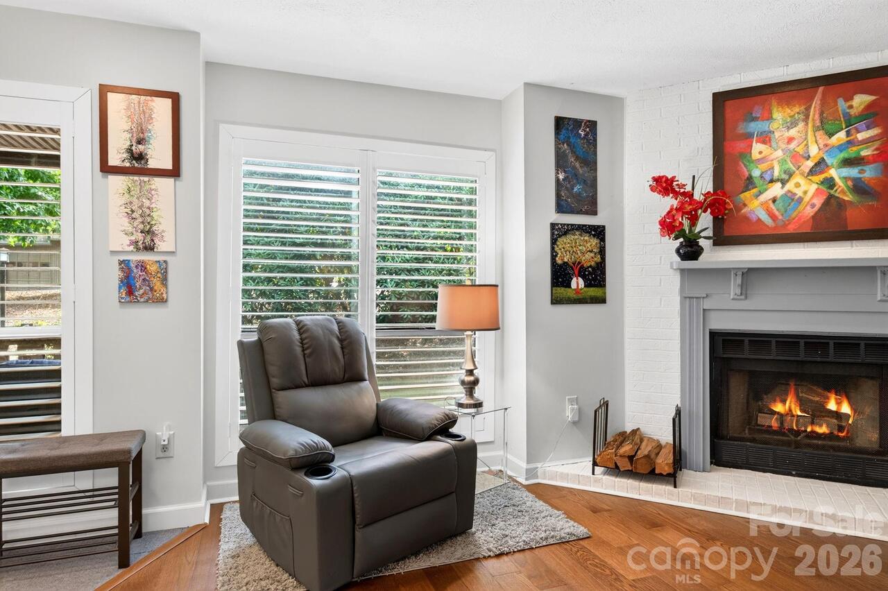 Listing Photo 25