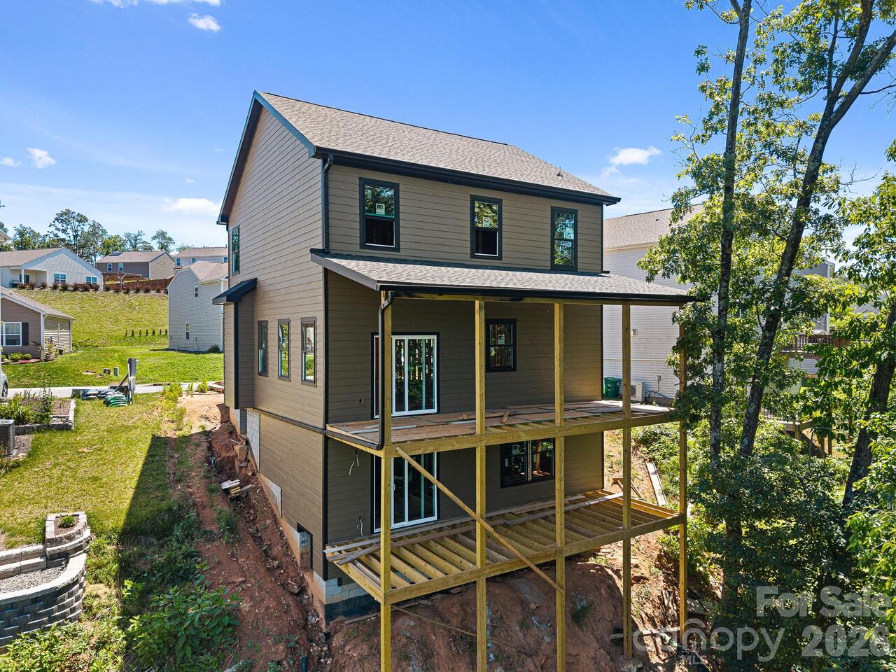 Listing Photo 5