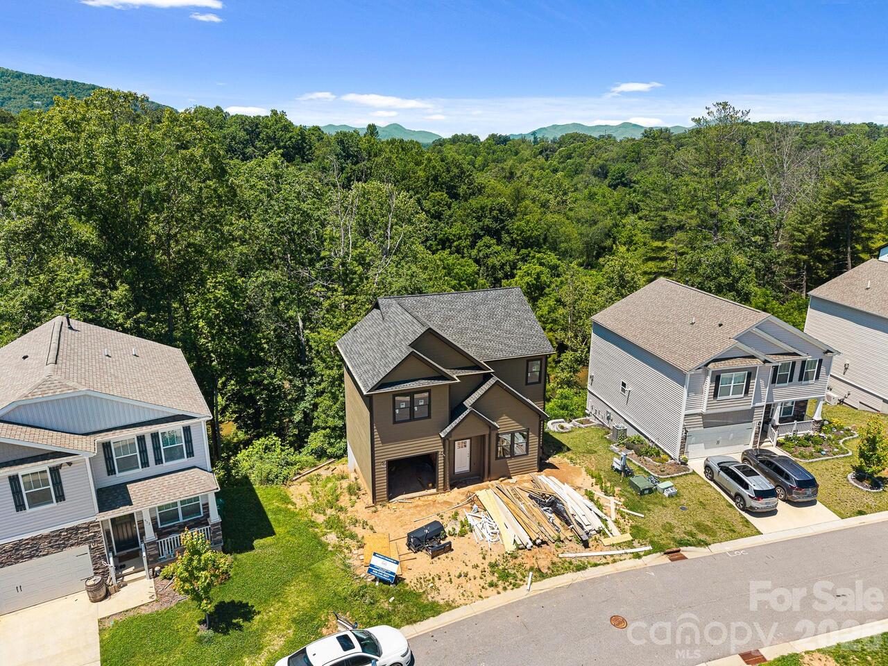 Listing Photo 8