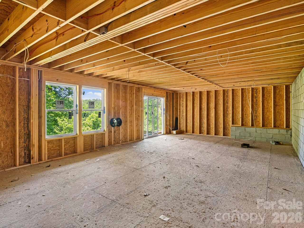 Listing Photo 32
