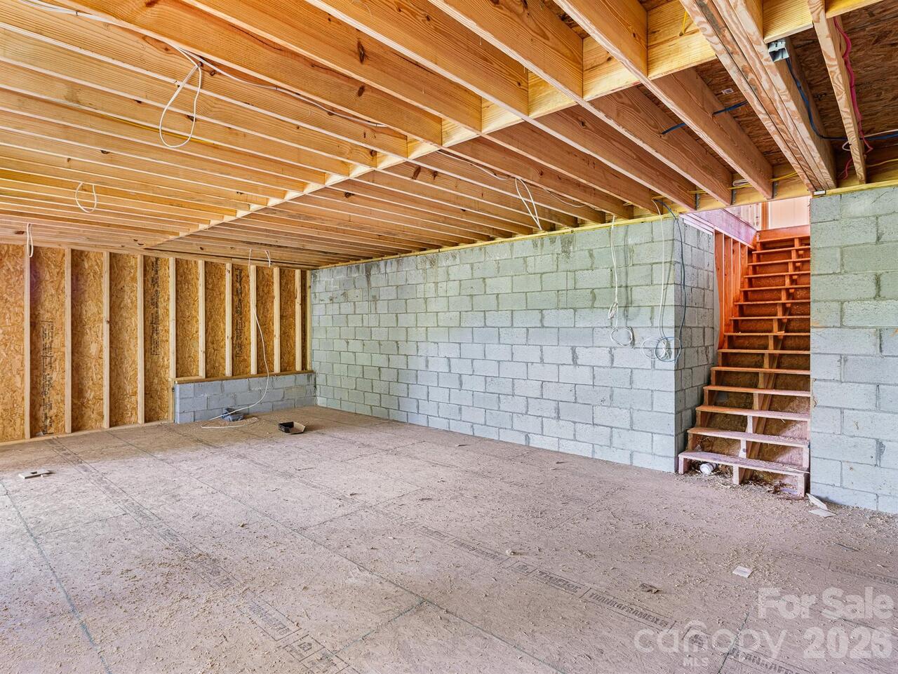 Listing Photo 35