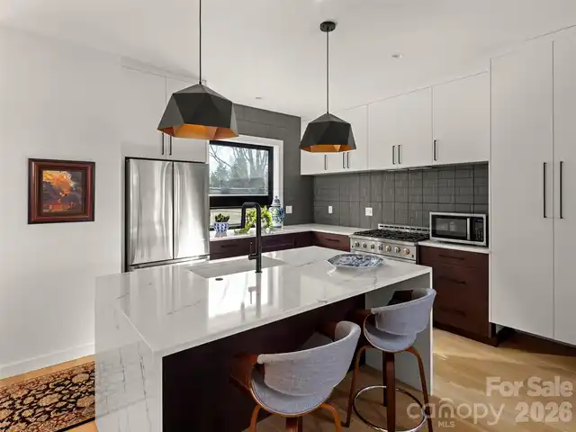 Listing Photo 13