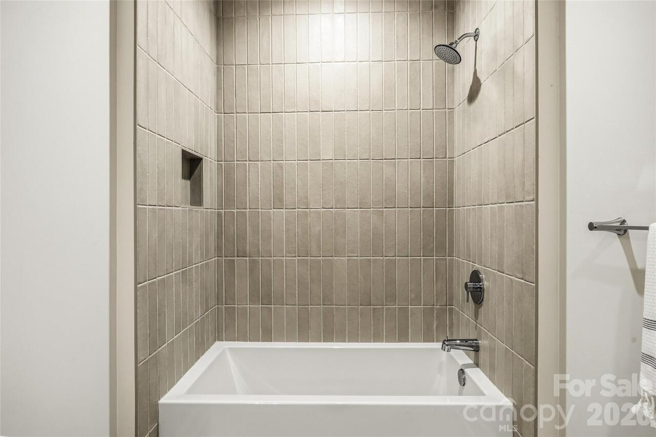 Listing Photo 33