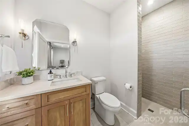 Listing Photo 28